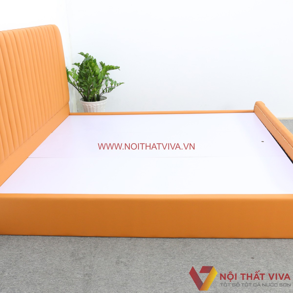 Giường Ngủ Bọc Da Gỗ MDF Hiện Đại Chỉ Sọc Màu Cam Đẹp Độc Đáo