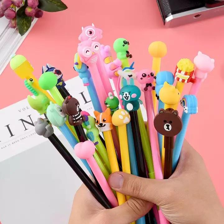 Set 20 bút / ruột bút cute xinh ngòi kim. mix 20 kiểu bút hoạt hình 3D dễ thương (mua bút tặng kèm túi zip đựng bút)