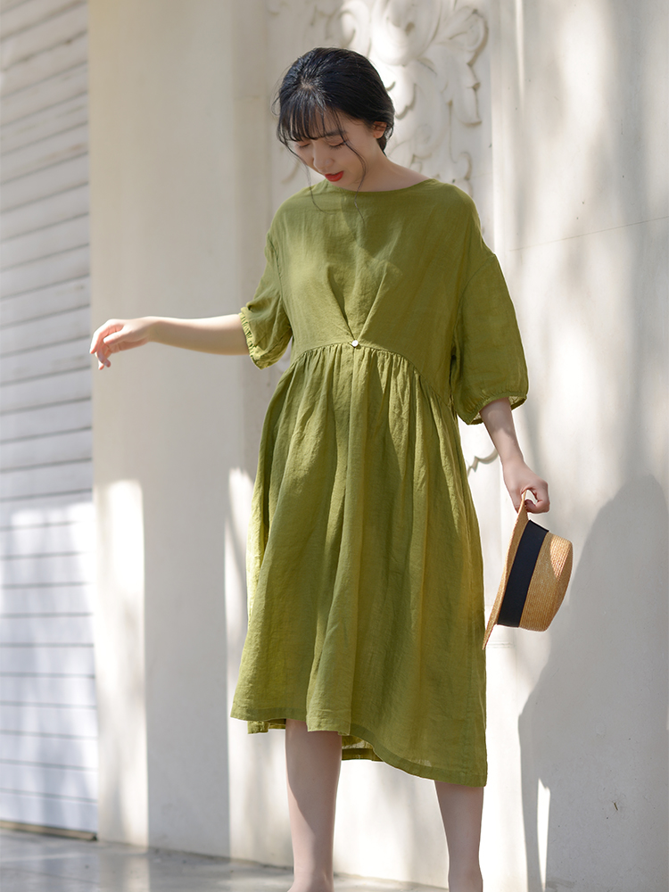 Đầm linen dáng suông tay lỡ, form rộng dáng dài có cúc sau thời trang ARCTIC HUNTER