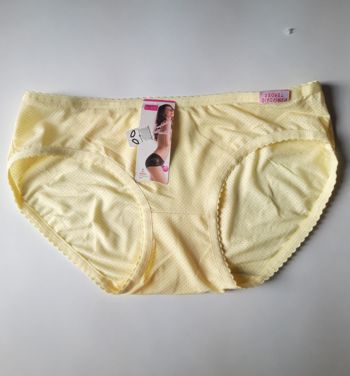 Combo 10 Quần Lót Nữ Cotton Thái Thông Hơi Cao Cấp - Freesize 45-60kg – Phom Truyền Thống - Phù Hợp Mọi Lứa Tuổi - Giao Màu Ngẫu Nhiên + Tặng kèm set 5 dây cột tóc xinh xắn