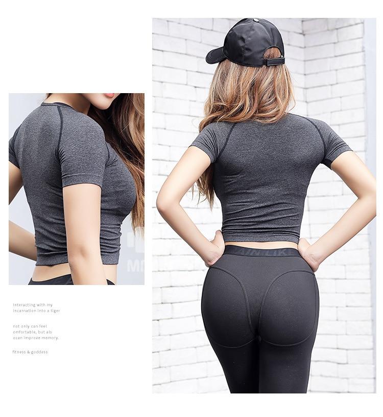 Áo Thun Nữ Ngắn Tay Cổ Tròn Hở Eo Thời Trang