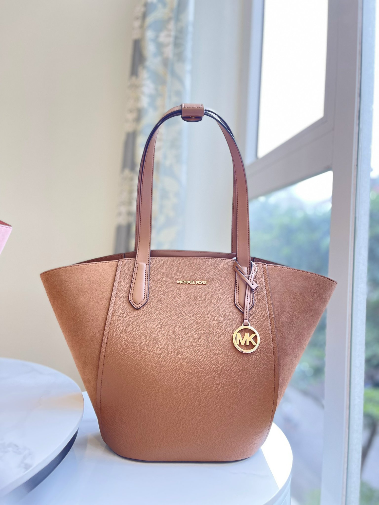 Túi Mk Portia Tote Nâu Luggage