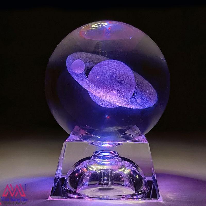 Bộ Quà Tặng Quả Cầu Pha Lê 3D LED Cô Gái Aisha 6CM