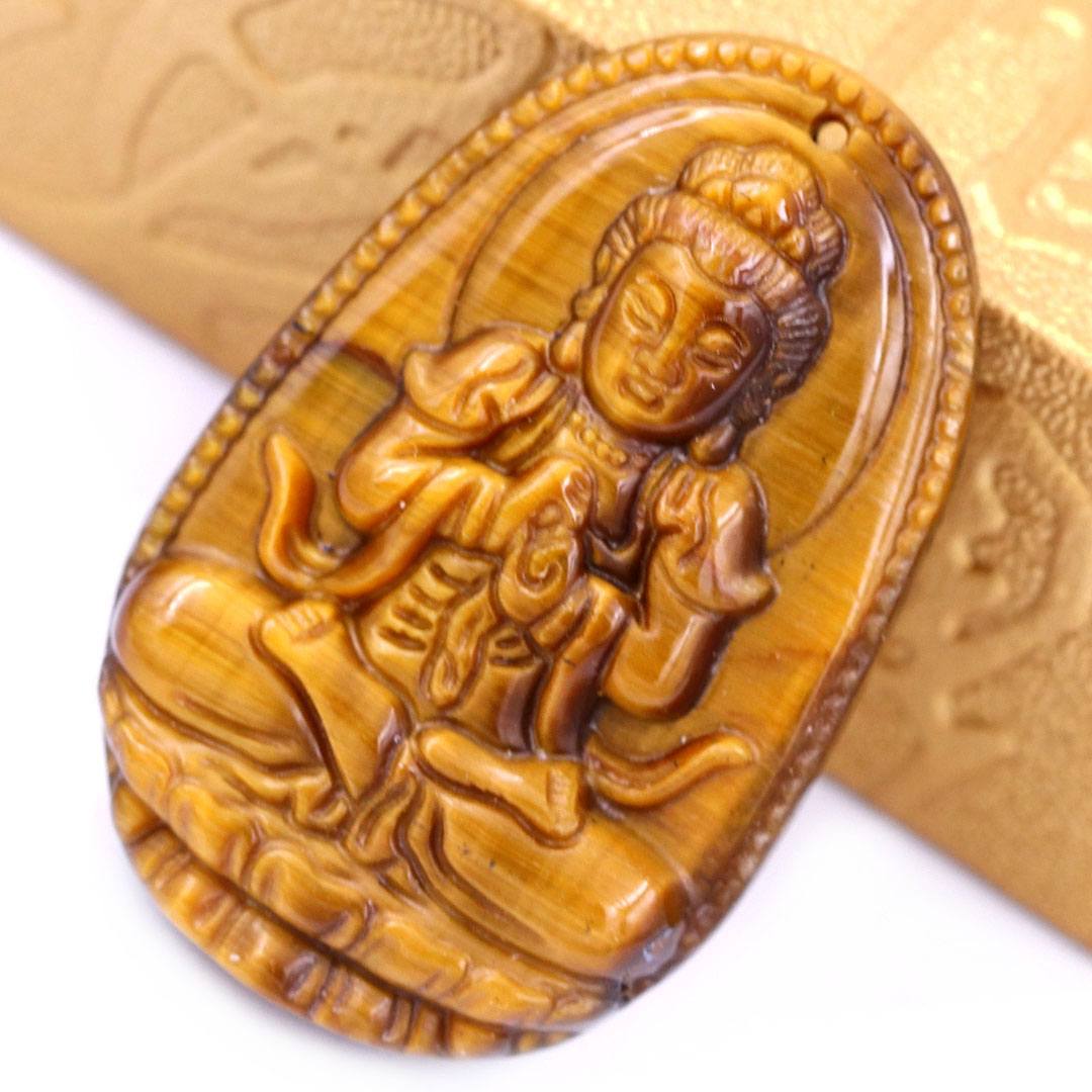 Mặt Phật Đại nhật như lai đá mắt hổ 3.6 cm kèm móc và vòng cổ dây cao su nâu, Mặt Phật bản mệnh