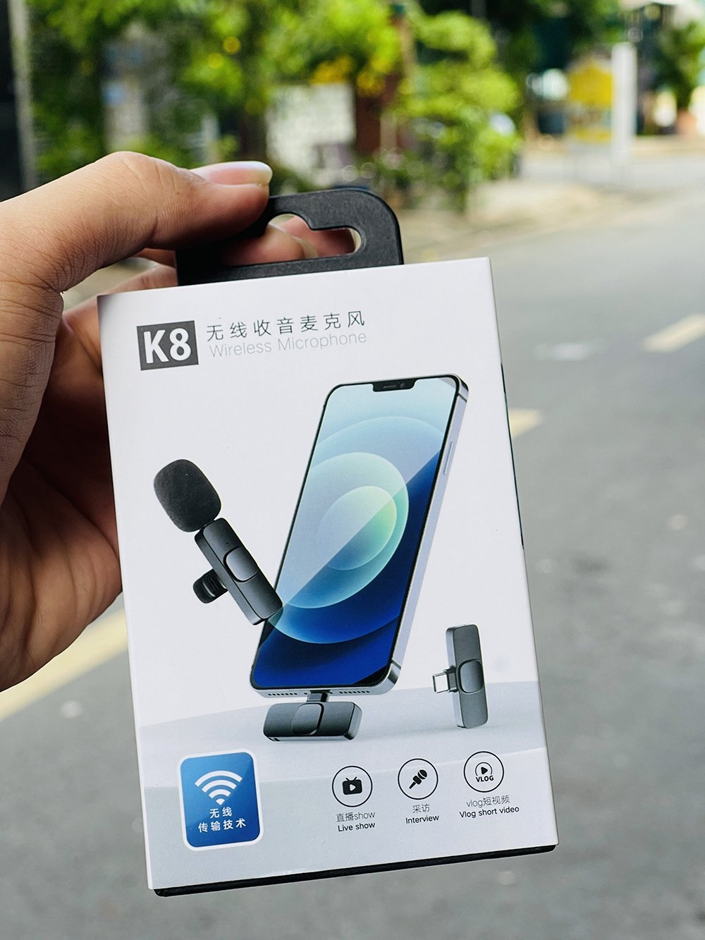 Micro thu âm cài áo, kẹp áo không dây K8 đầu kèm jack chuyển đổi i phone – Chống ồn, chống nhiễu, độ nhạy cao – Quay video, livestream, ghi âm, vlog, học online, chơi game, Zoom cho điện thoại, tablet, laptop, PC – Mic thu âm khoảng cách 20m