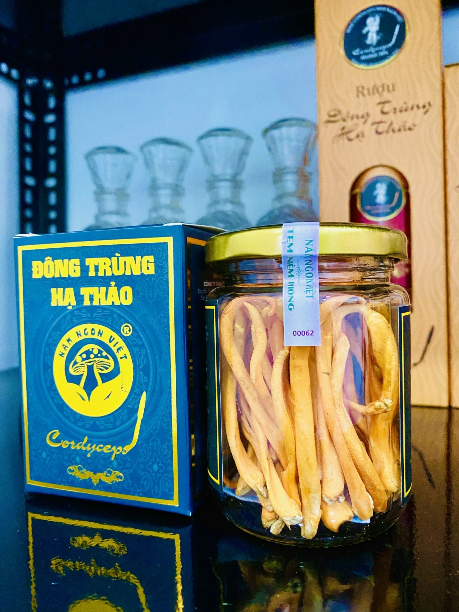 ĐÔNG TRÙNG HẠ THẢO SẤY THĂNG HOA CAO CẤP- Nấm Ngon Việt- 20G