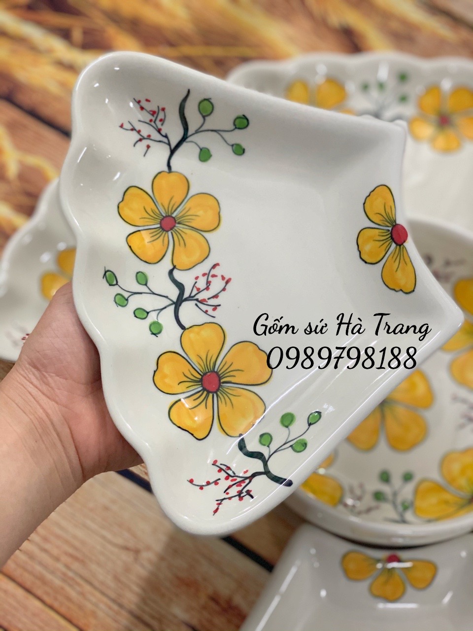 Bộ bát đĩa hoa mặt trời gốm sứ Bát Tràng cao cấp vẽ mai vàng