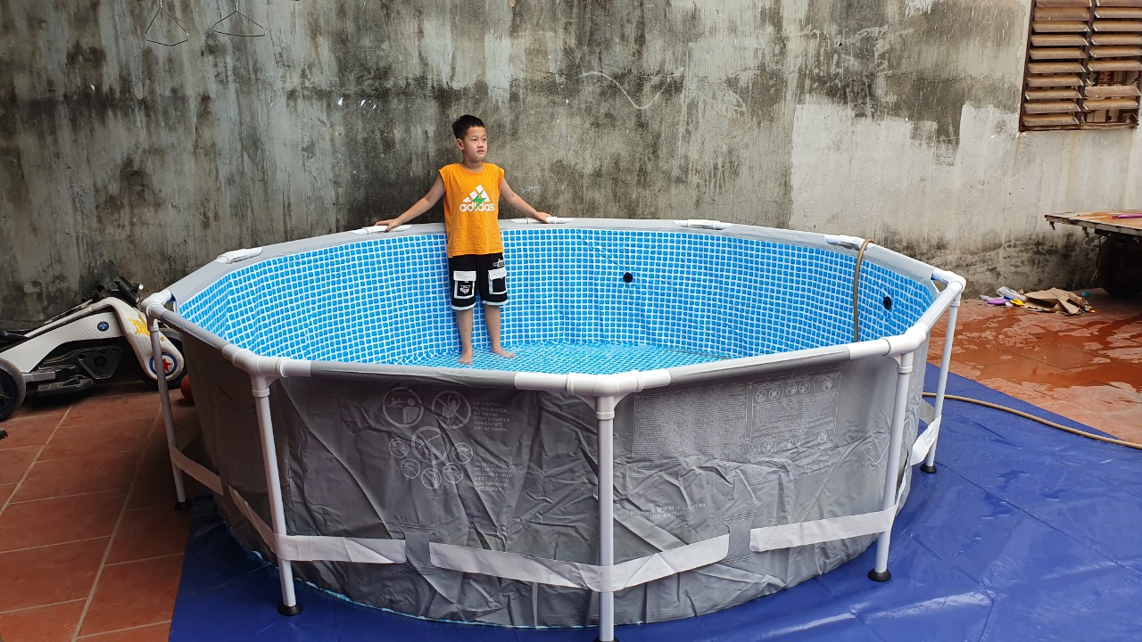 Bể bơi khung kim loại di động tròn 305cm 28700 và 3.66m 28710 cho gia đình