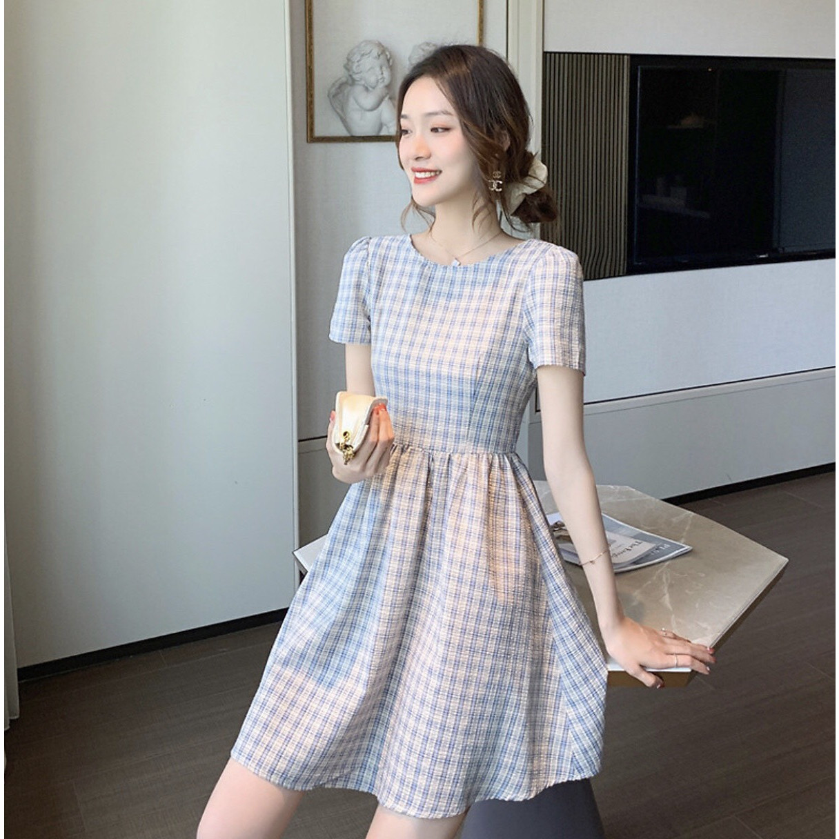ĐẦM XÒE CARO XINH XẮN
