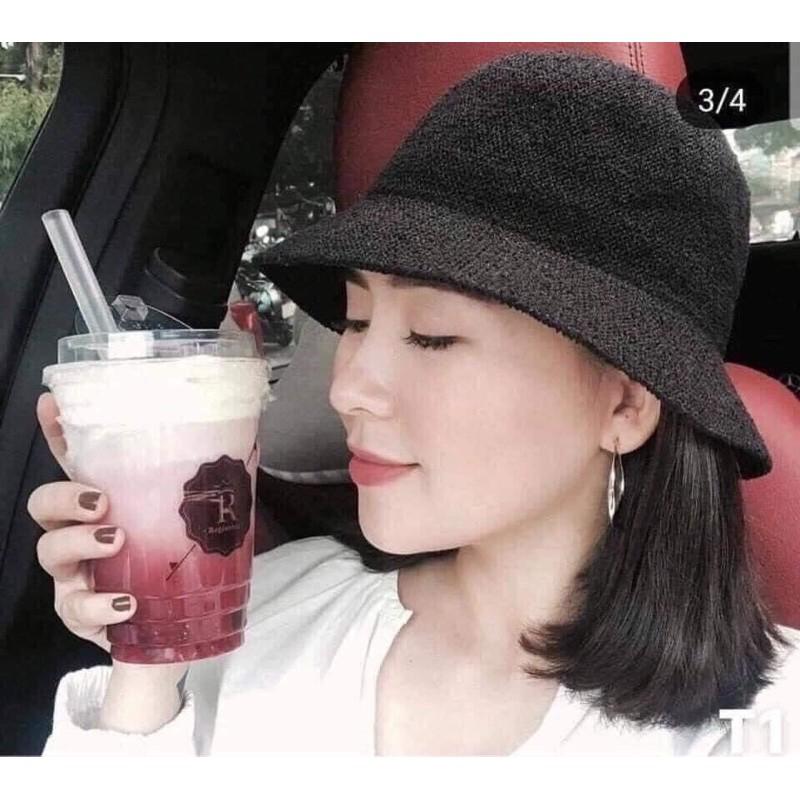 Mũ chữ M siêu hot