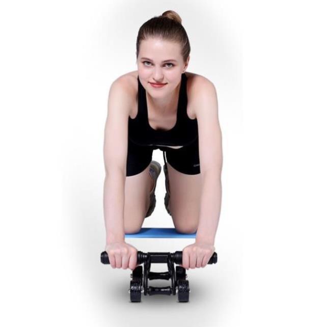 Con lăn tập bụng 4 bánh tặng kèm thảm