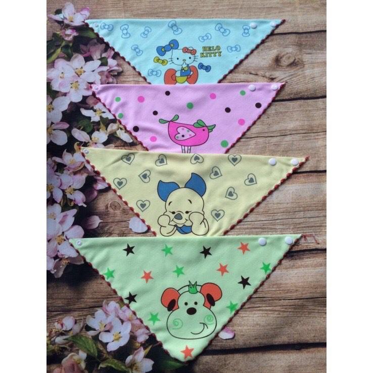 Khăn yếm cotton viền cho bé có cúc bấm