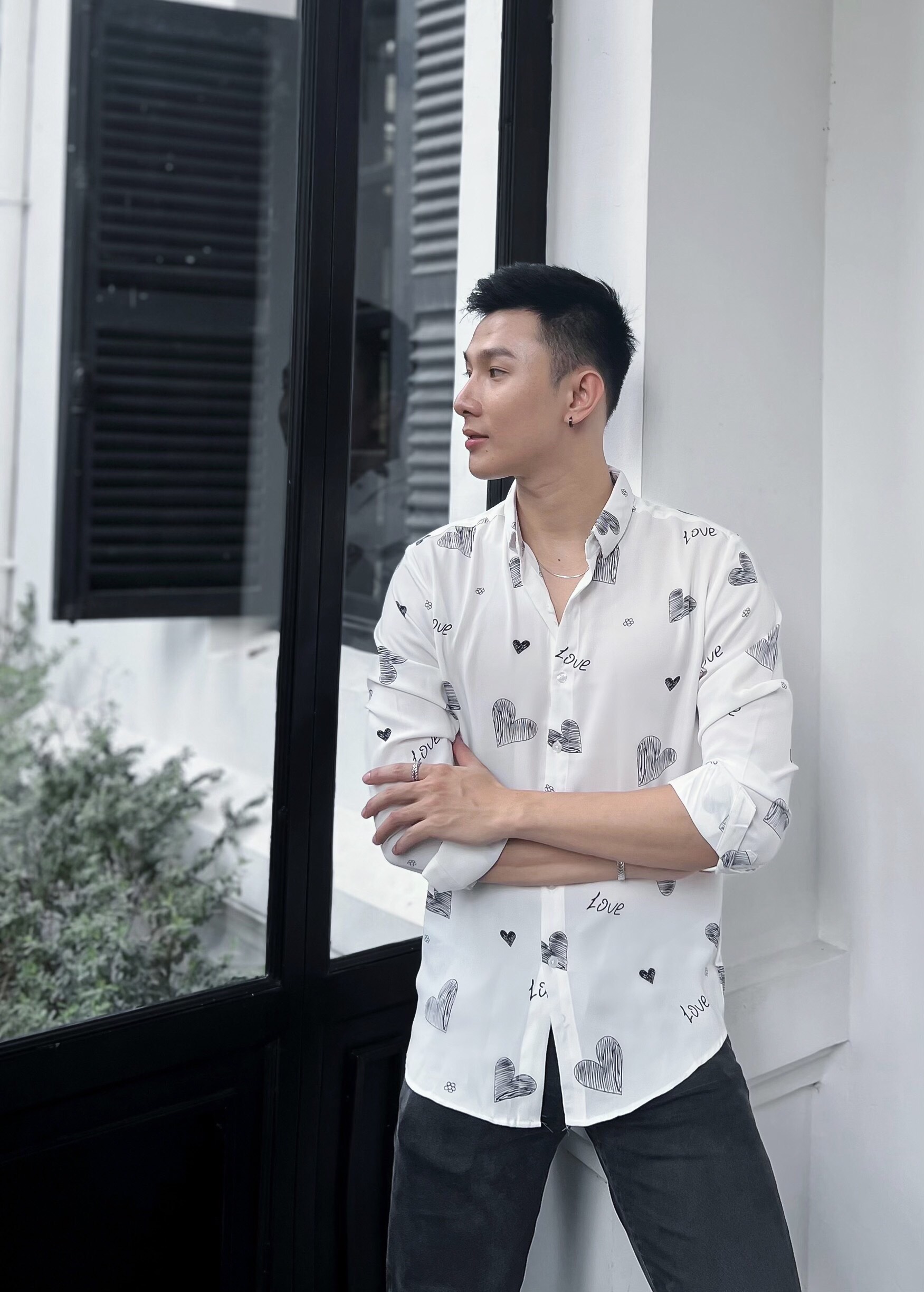Áo sơ mi lụa tay dài họa tiết S10