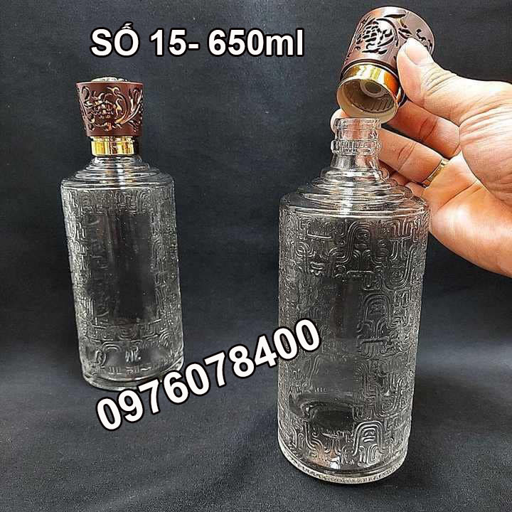 Chai Đựng Rượu Thủy Tinh Cao Cấp 650ml. Trụ Tròn Hoa Văn Nổi Sang Trọng !!!