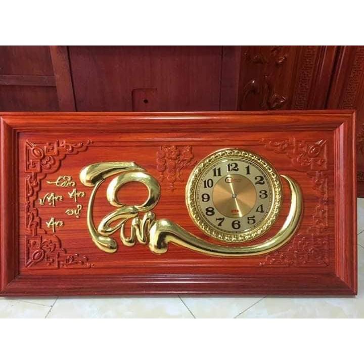 Tranh đồng hồ gỗ hương chữ Tâm
