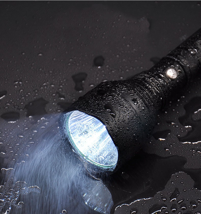 Đèn pin siêu sáng chống nước Mayor Wolf LY S015 pin cực trâu - Tặng kèm hộp đựng cao cấp, hàng chính hãng
