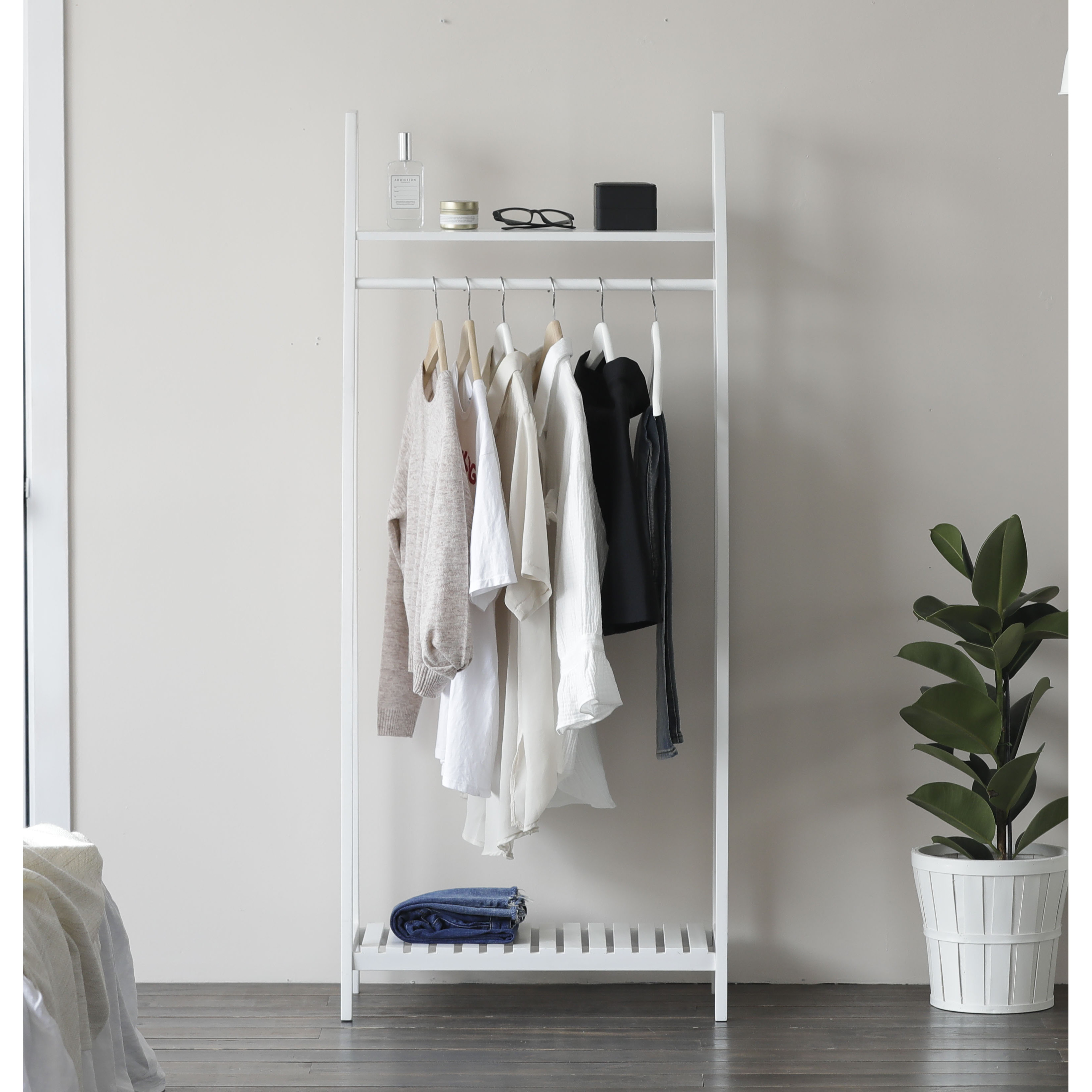 GIÁ TREO ĐỒ HÌNH THANG LẮP RÁP HÀN QUỐC - LADDER HANGER WHITE - MÀU TRẮNG