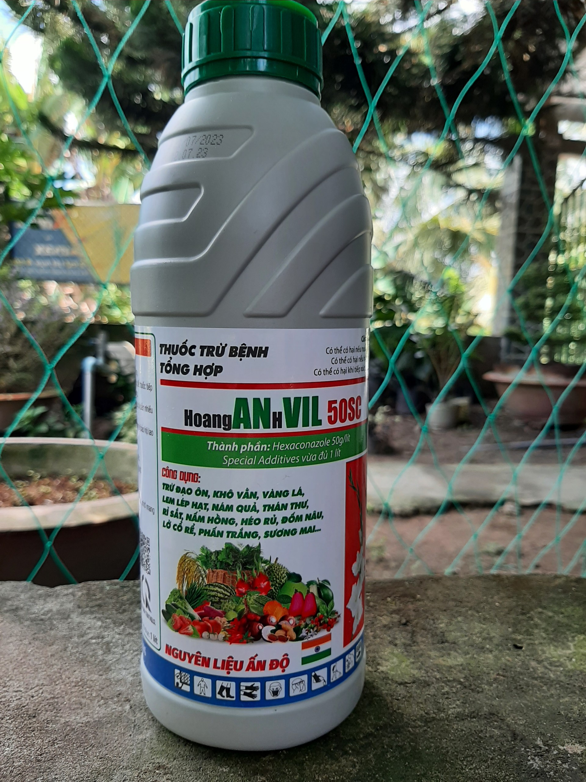 HoangANhVIL nguyên liệu Ấn Độ chai 1 lít trừ bệnh đạo ôn, đốm vằn, lem lép hạt, nám trái, thán thư, rỉ sắt, nấm hồng, sương mai, phấn trắng