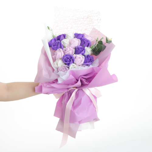 Bó 20 bông hoa hồng sáp trắng tím