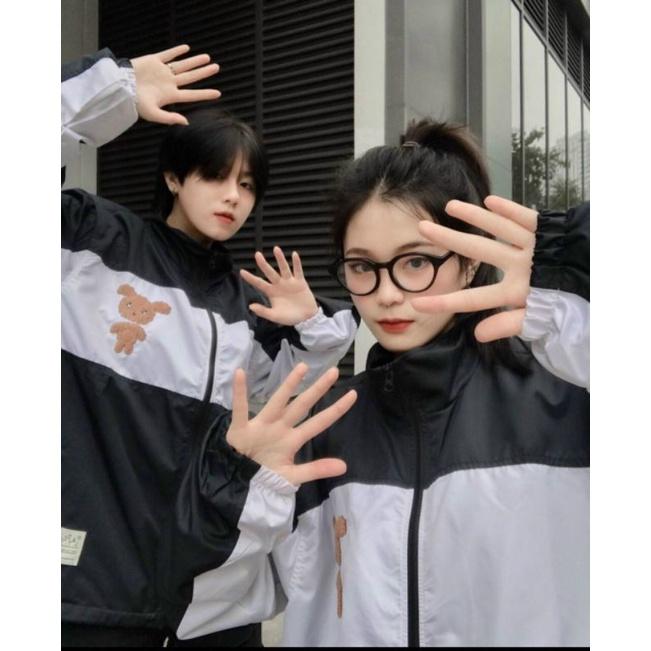 Hình ảnh Áo Khoác Dù Nam Nữ Ulzzang Unisex Form Rộng Bomber, ÁO KHOÁC NAM UNISEX NAM- NỮ CỔ ĐỨNG GẤU CHẤT LIỆU DÙ 2 LỚP ĐI MƯA CẢN GIÓ CHỐNG NẮNG TỐT HÓT TREND 2022