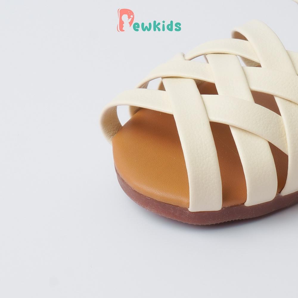 Sandal cho bé Dewkids thiết kế dây đan chéo thoáng khí, chất liệu da mềm mại - TD012