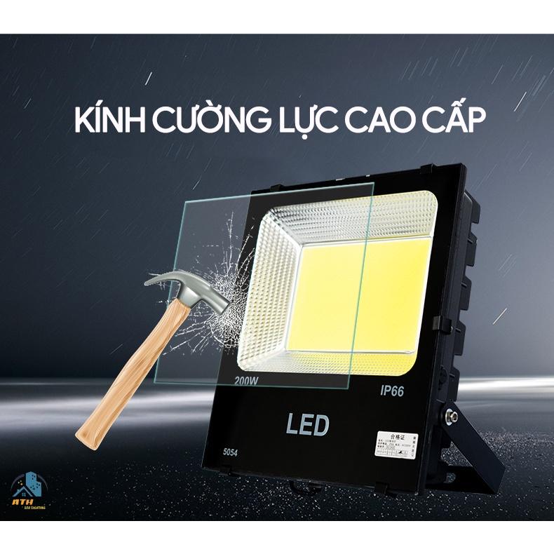 Đèn pha Led ngoài trời, chiếu sáng sân vườn, nhà xưởng, sân bóng với độ chống nước tuyệt đối IP67