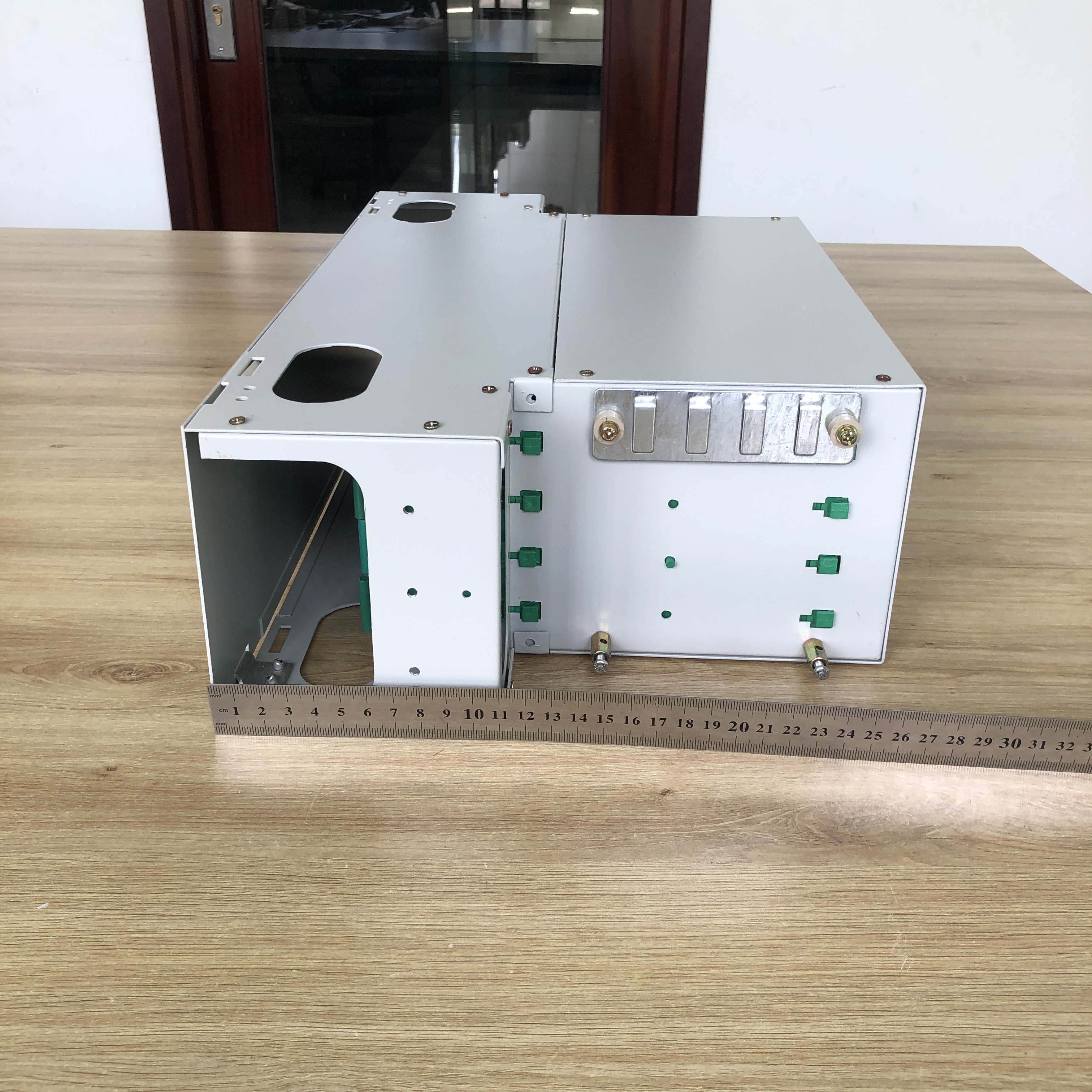 ODF quang 48FO gắn Rack khay trượt SC/APC, đủ phụ kiện, dạng module(48 Adapter SC/APC, 48 ống co nhiệt, khay nối quang, 48 dây nối quang đơn mốt SC/APC)