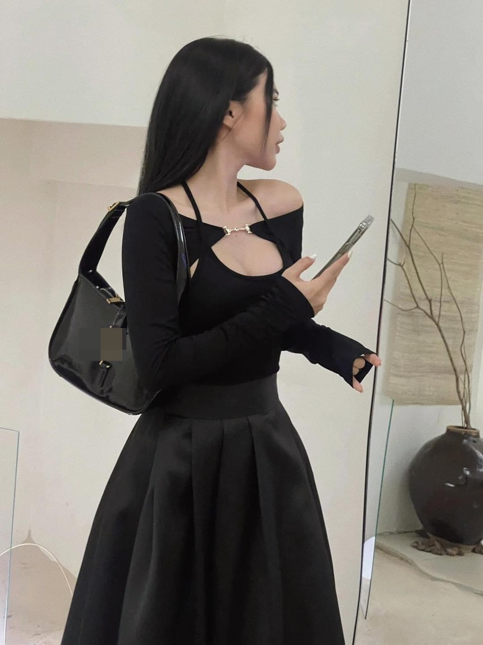 SET ÁO CROPTOP THUN TRƠN TRỄ VAI ÁO YẾM DÂY TAY DÀI+ CHÂN VÁY DÀI SUÔNG XẾP LY NHẸ DẠO PHỐ DỰ TIỆC GIÁNG SINH NOEL
