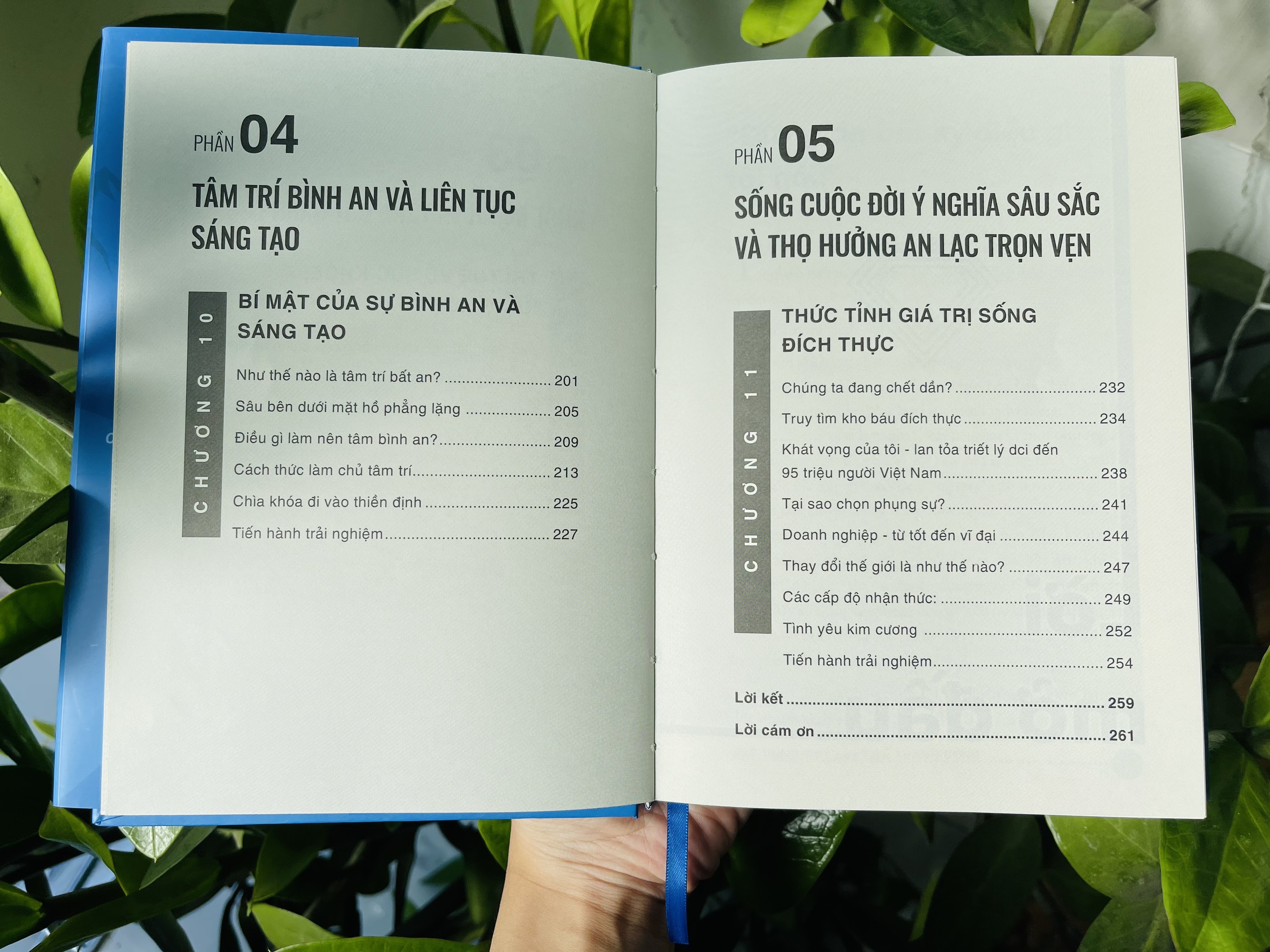 Hành trình khai sáng