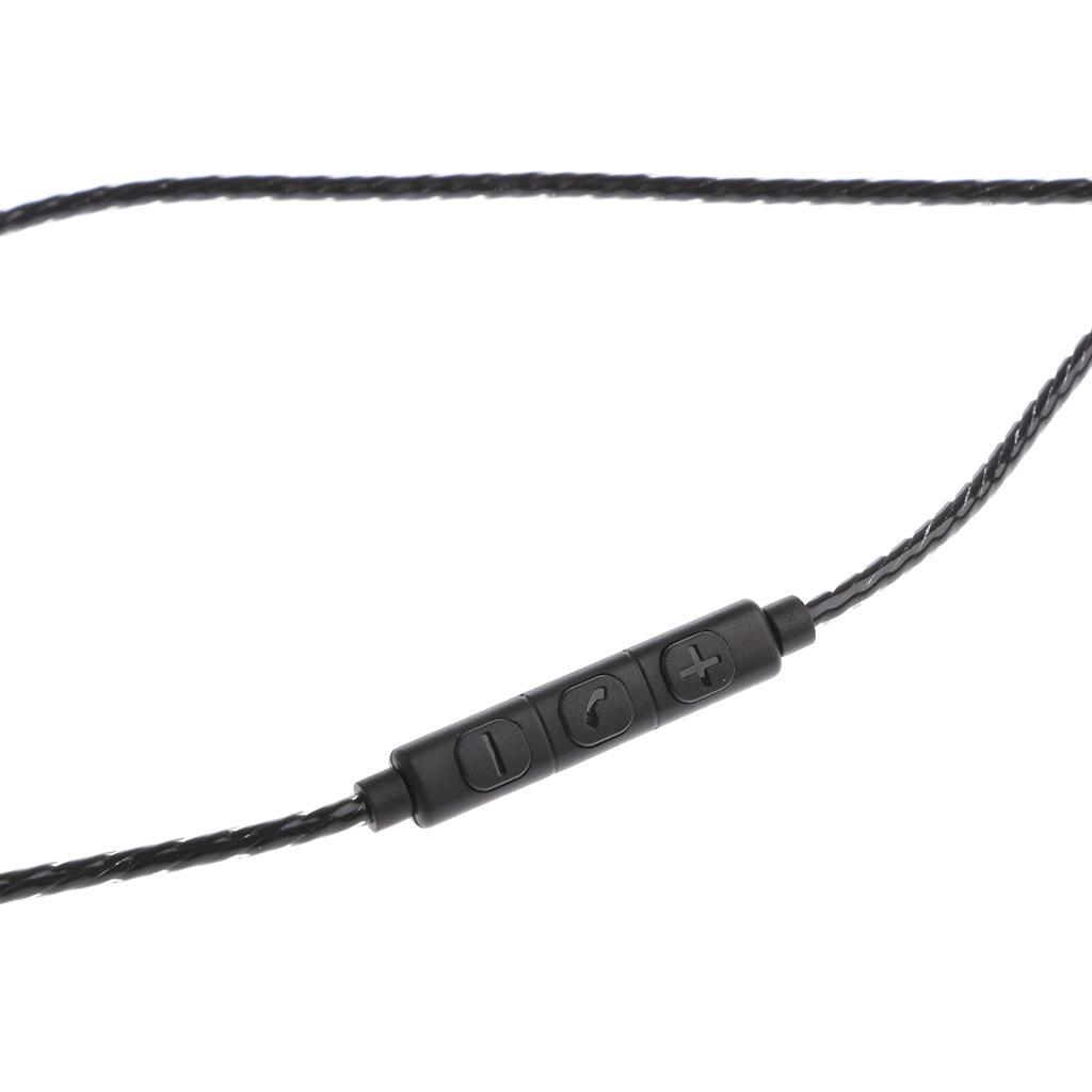 Male and female buttons on the car audio cable