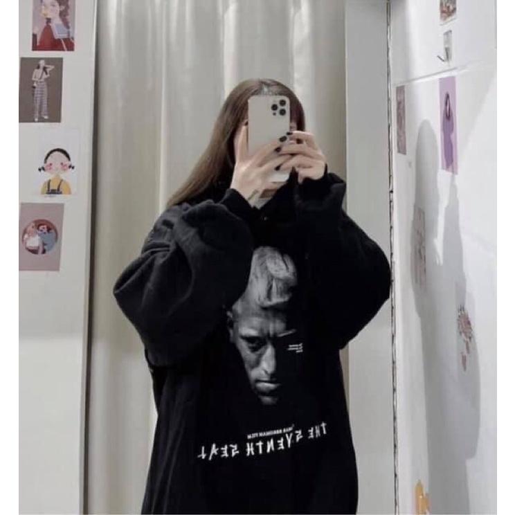 Áo hoodie mặt chàng trai dòng chữ TTA