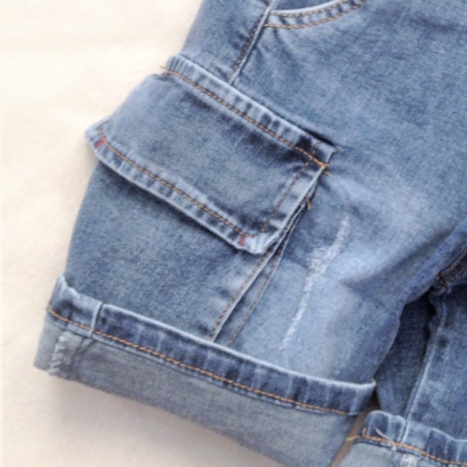 Q00000116 Jean lửng bé trai đẹp, dáng ôm body, co giãn tốt, từ 4-8 tuổi