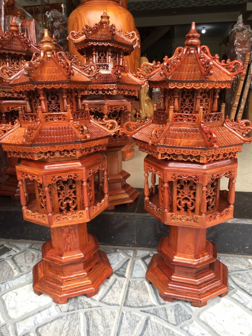 Cặp Đèn thờ mẫu mái chùa cao 61-81 cm