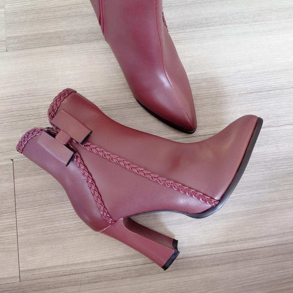 Boot thời trang nữ da lì đính nơ cao cấp ROSATA RO370 - Đen, Đỏ - HÀNG VIỆT NAM - BKSTORE