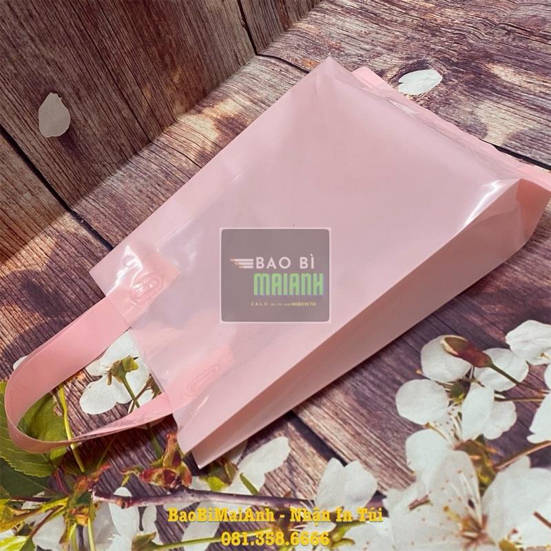 TÚI NILONG PE DẺO ÉP QUAI túi Pe hồng pastel loại bóng dẻo dai, quai sách bền và chắc chắn