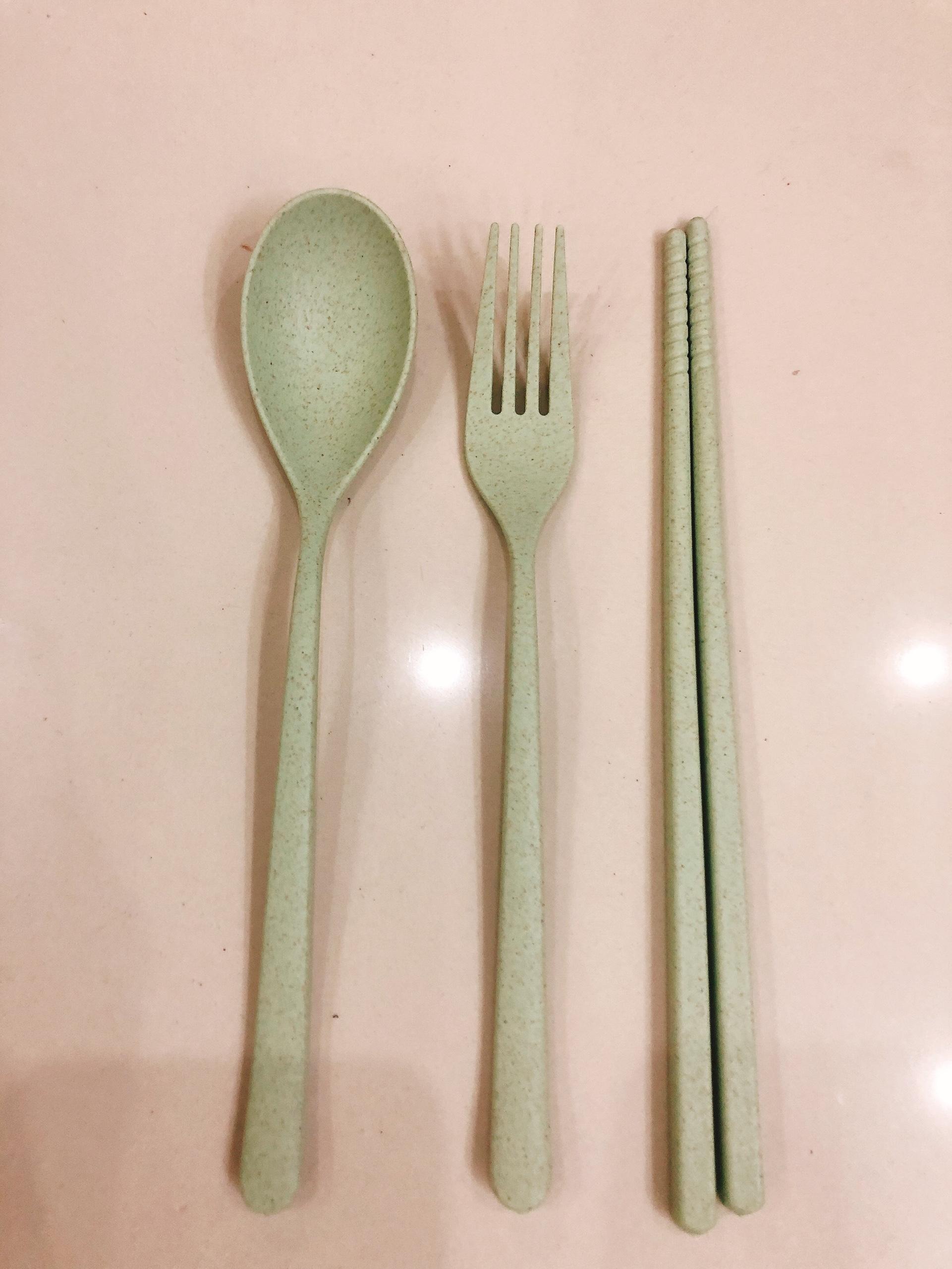 Bộ Khay Đựng Đồ Ăn 6 Món Bằng Lúa Mạch Dễ Thương, Tiện Dụng - Màu Giao Ngẫu Nhiên - Hàng Chất Lượng
