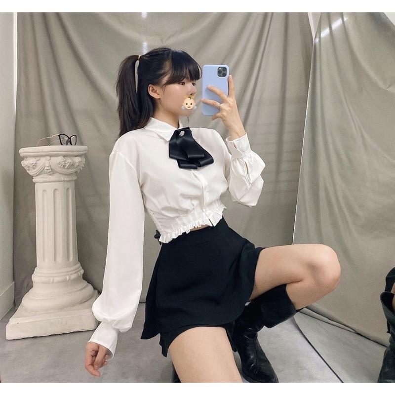 Áo sơmi croptop gi-lê viền trắng đen