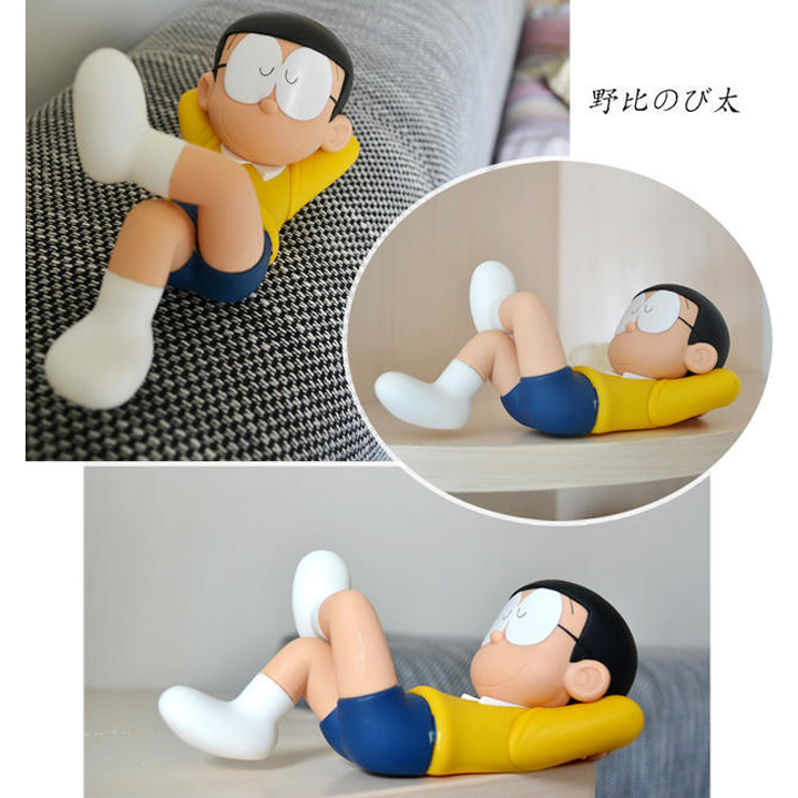 Mô Hình Nhân Vật Nobita Đang Ngủ (Vạn Sự Bình An). Sản phẩm làm từ nhựa PVC đặc siêu xịn và đầm tay. Bày Taplo ô tô, bàn làm việc hay tủ sách, decor trang trí phòng khách
