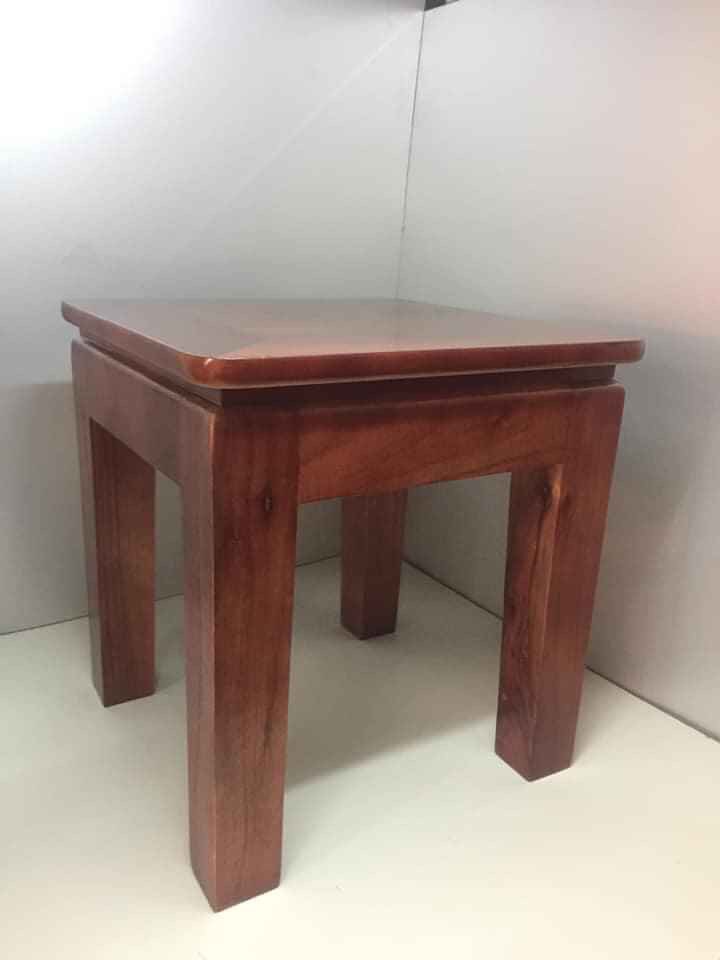 ĐÔN GHẾ GỖ CHÂN THẲNG ĐK 30X30 CAO 37CM HAN438