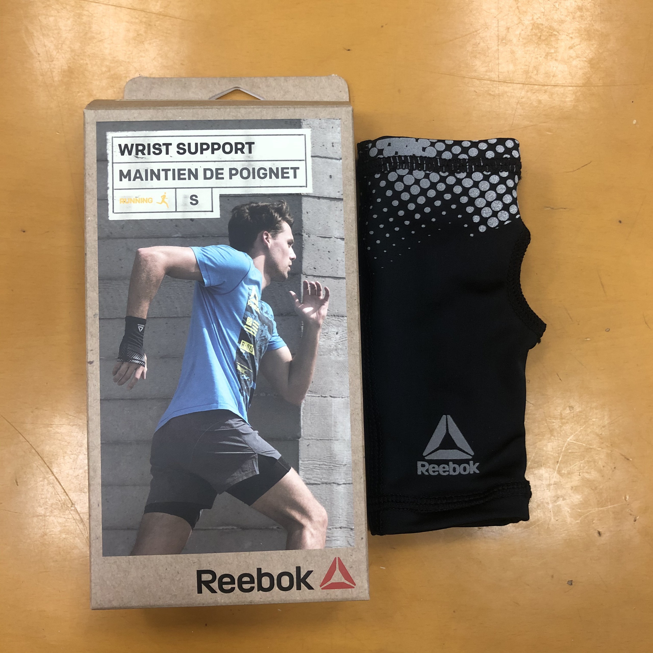 Băng bảo vệ cổ tay Reebok Wrist Support - RRSU-1372x