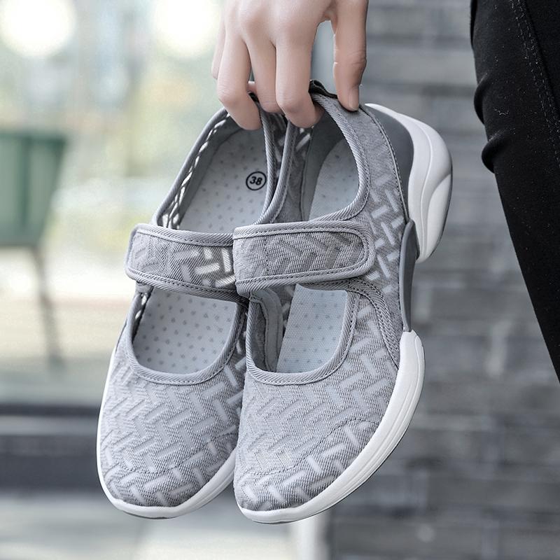 2020 Fashion women outdoor soft running sneakers casual sport shoes