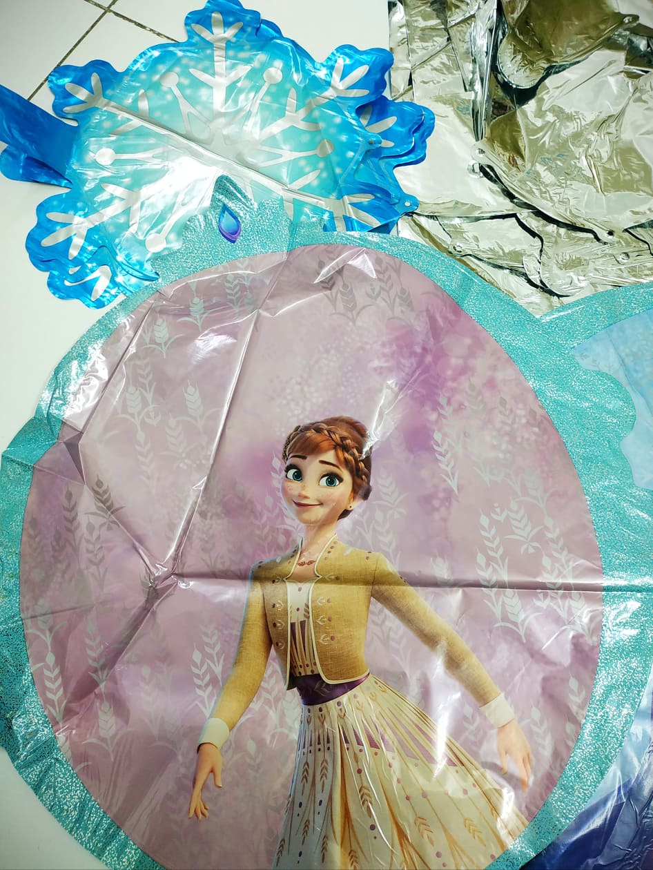 Set bong bóng trang trí sinh nhật, sự kiện cho bé chủ đề Nữ hoàng Băng giá Frozen Elsa, Anna và Bông tuyết (tặng kèm phụ kiện treo bóng)