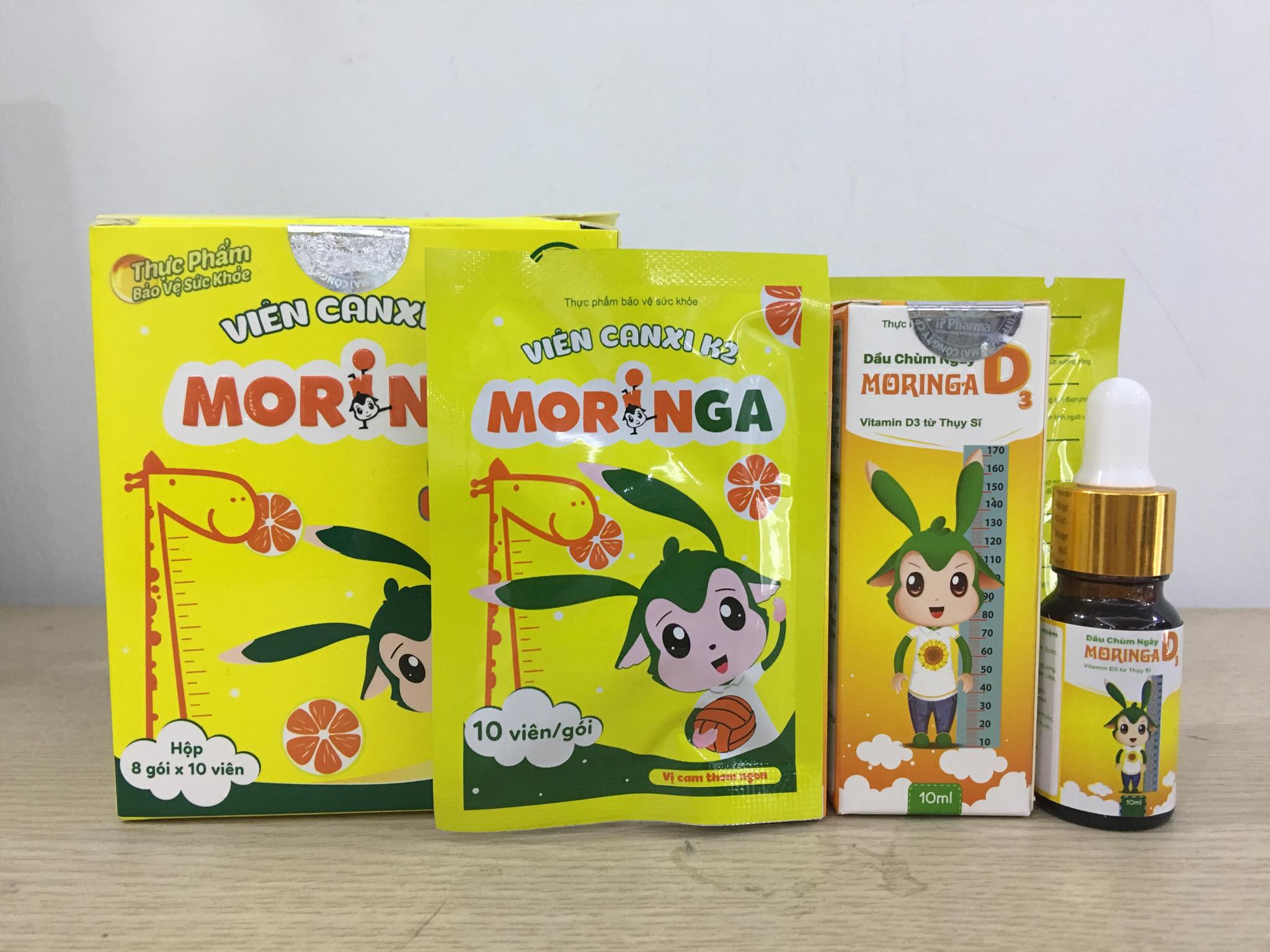 COMBO Dầu Chùm Ngây Moringa D3 (phòng chống còi xương, chậm lớn cho trẻ) - tặng kèm 1 gói Viên Canxi K2 Moringa (bổ sung canxi)