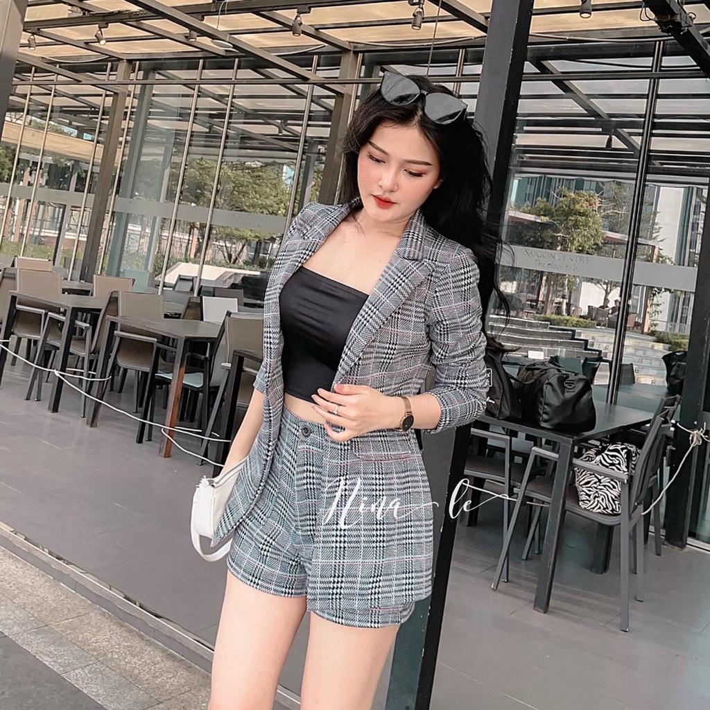 Sét bộ nữ áo vest tay dài áo 2 dây xịn xò kèm quần đùi sọc caro phong cách trẻ