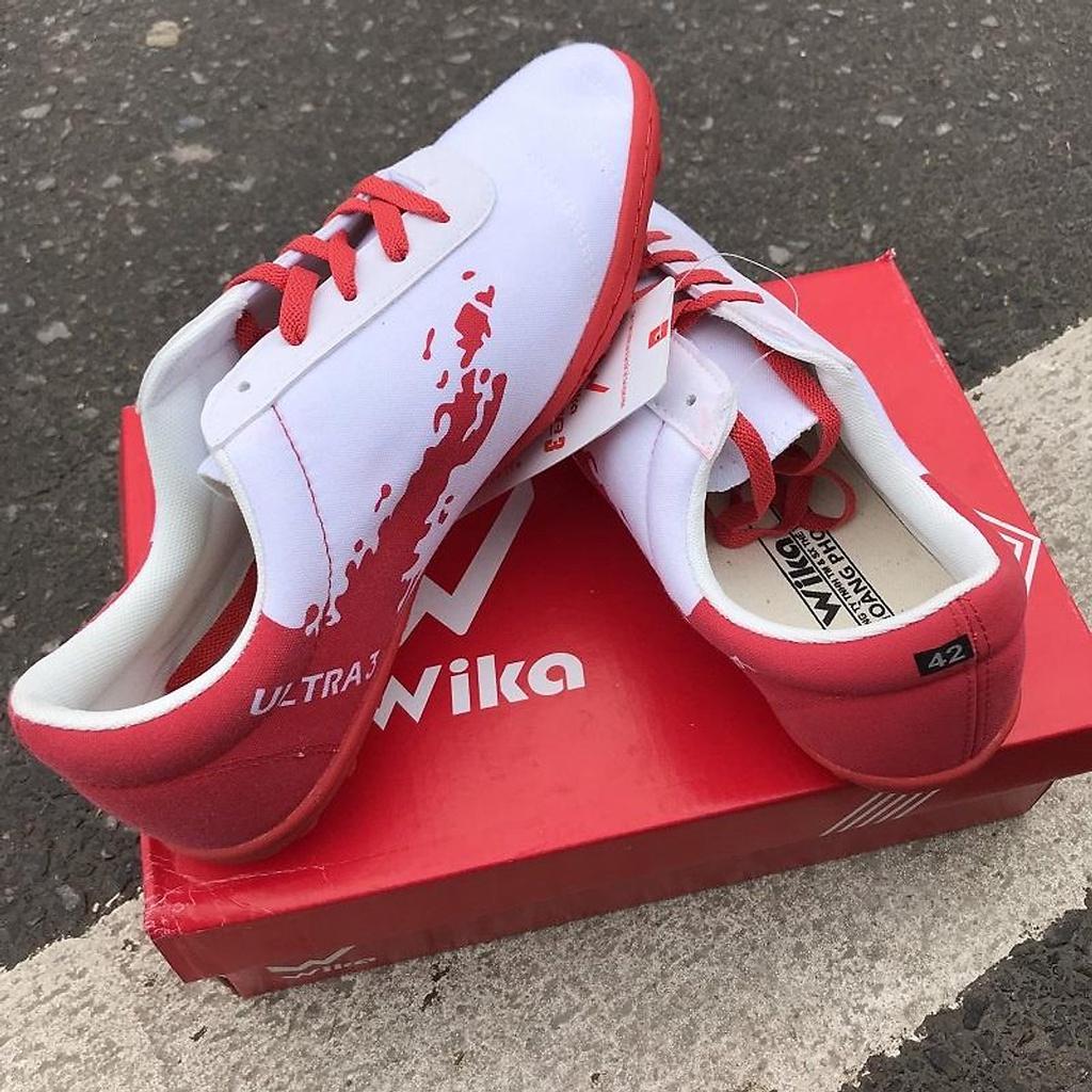 Giày bóng đá chính hãng Wika Ultra 3 vải Trắng