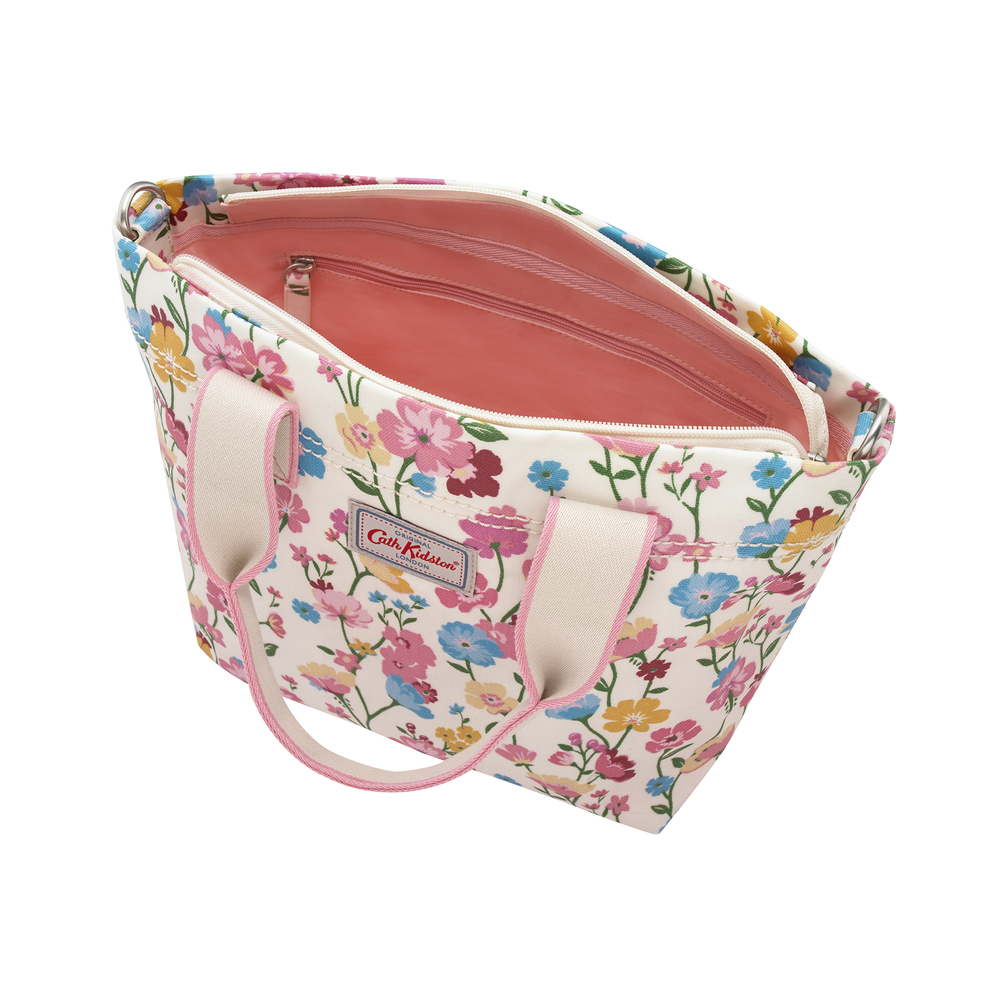 Túi đeo chéo Cath Kidston họa tiết Park Meadow ( Casual Brampton Small Tote Park Meadow )