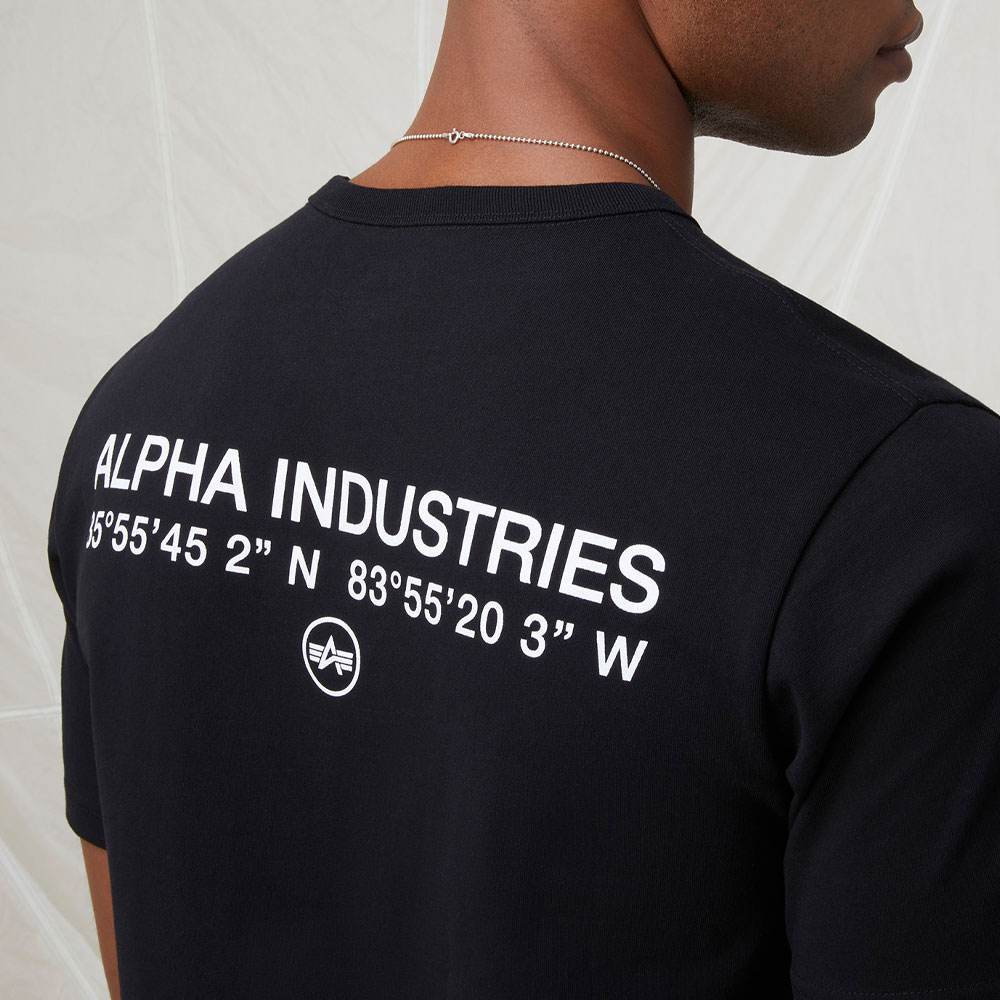 Áo Alpha Industries Code Graphic Tee MTA53001C1-001