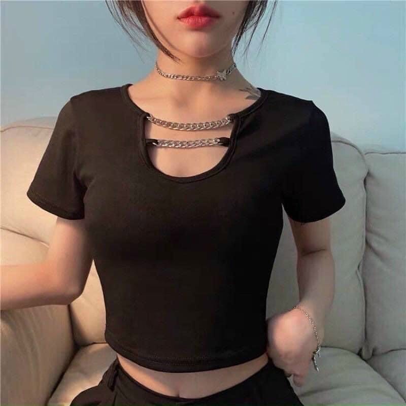 áo thun ngắn tay dây xích, áo croptop cổ phối xích cá tính, áo thun nữ cộc tay, áo croptop tay ngắn dây xích cổ phong cách xinh xắn hàn quốc