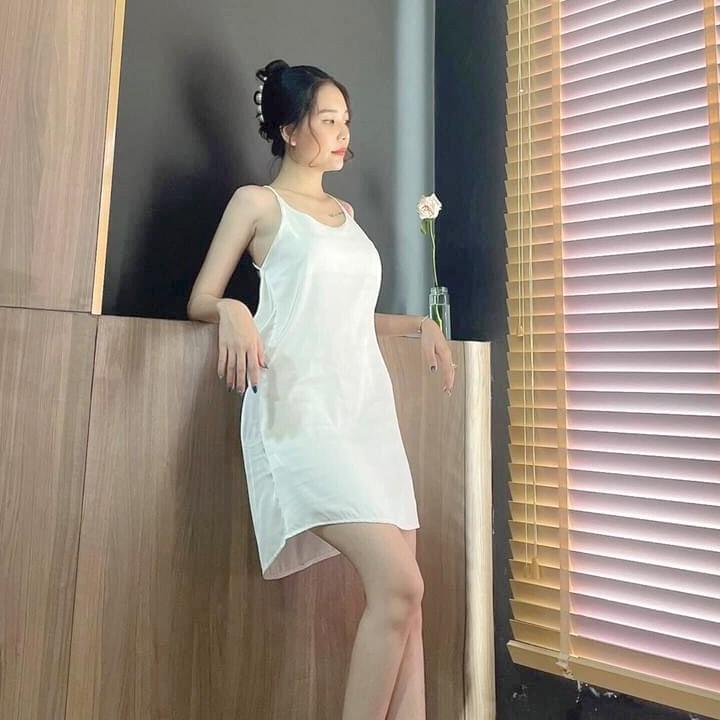Đầm ngủ phi lụa hai dây chéo lưng gợi cảm