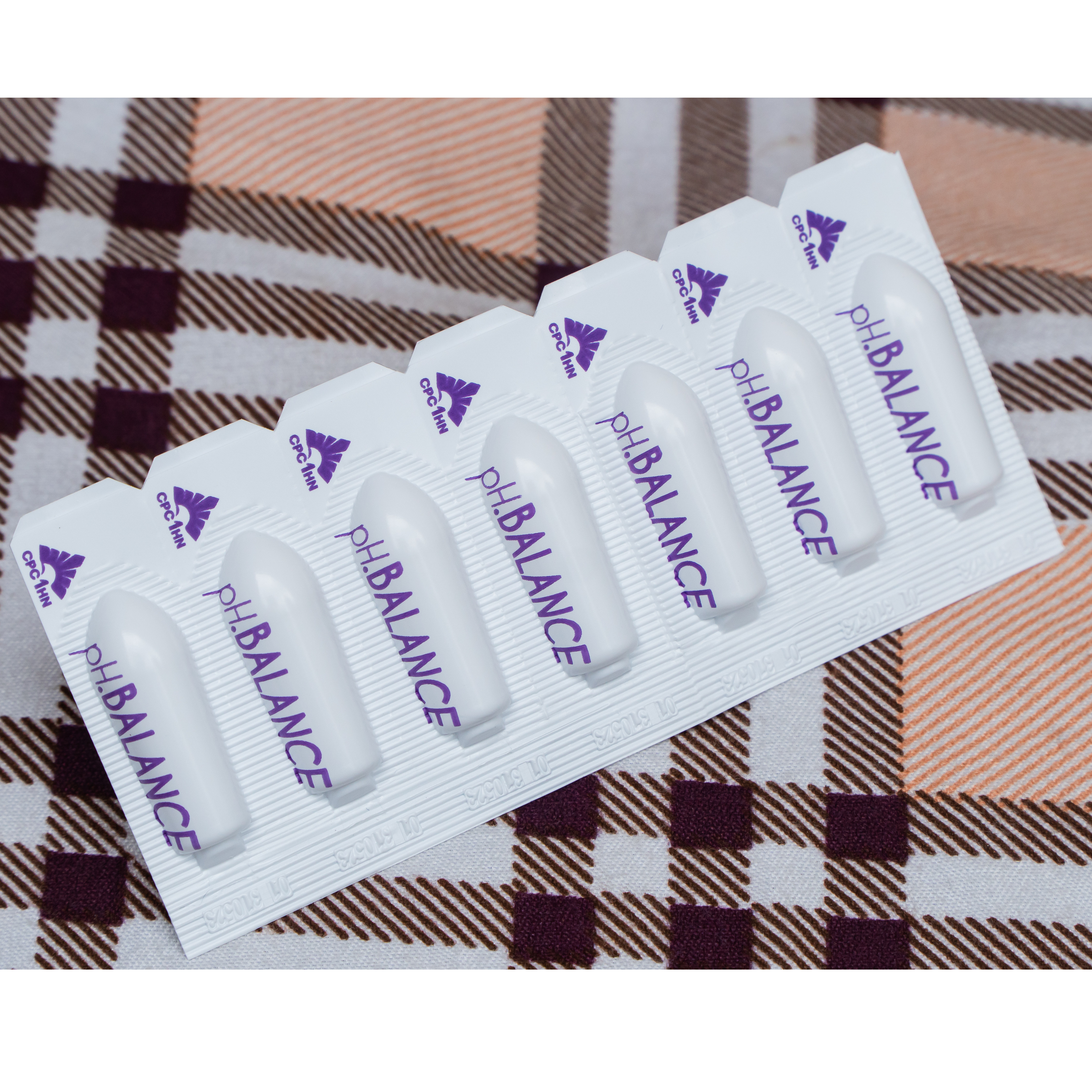 Viên đặt phụ khoa pH.BALANCE - Phục hồi và cân bằng pH vùng kín, giảm khí hư, mùi khó chịu, giảm khô, ngứa rát, hỗ trợ điều trị viêm nhiễm vùng kín